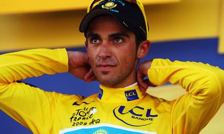 Il Tas ha squalificato per due anni il ciclista spagnolo Alberto Contador per doping
