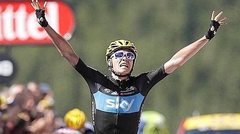 Christopher Froome ha vinto la settima tappa del Tour de France. Bradley Wiggins è la nuova maglia gialla
