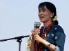 SAN SUU KYI  ELETTA AL PARLAMENTO BIRMANO
