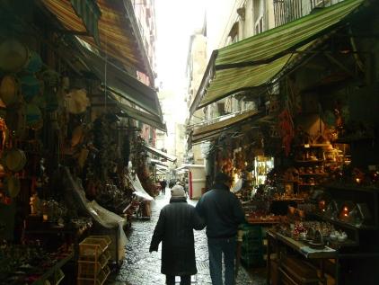 San Gregorio, culla dell’arte a Napoli, continua ad attirare visitatori con il suo fascino ricco di contraddizioni...
