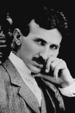 <p style="text-align: justify;">Scienziato brillante e inventore prodigioso, Nikola Tesla morì nella più totale solitudine, la sua fama ancora oggi offuscata e la sua opera mai riconosciuta</p>

