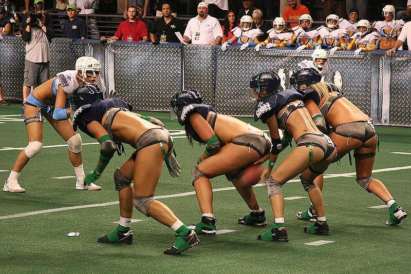 Si chiama <strong>Lingerie Football League</strong> ed è un campionato di football giocato da giocatrici che indossano la sola lingerie. Un torneo che sta attirando di anno in anno sempre più tifosi e la conseguente attenzione degli sponsor
