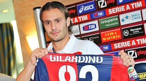 Il Genoa ha presentato il nuovo acquisto Alberto Gilardino
