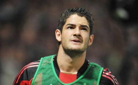 Secondo L'Equipe Milan e Paris Saint-Germain avrebbero raggiunto un accordo per portare Pato alla corte di Ancelotti
