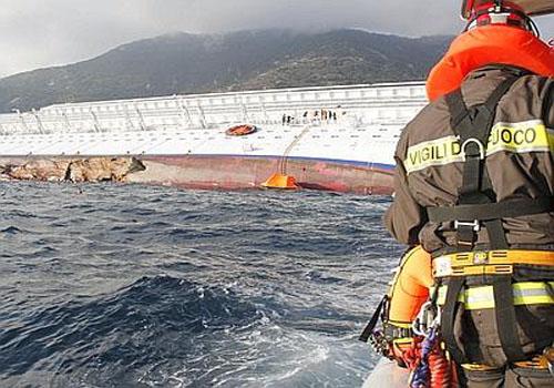 Elevato il rischio di contaminazione ambientale all'Isola del Giglio dopo il naufragio della Costa Concordia
