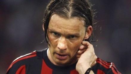 Marek Jankulovski, ex difensore di Napoli, Udinese e Milan ha annunciato il ritiro dal calcio agonistico
