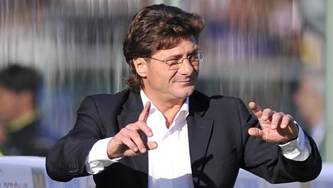 Walter Mazzarri ha tenuto una conferenza stampa alla vigilia della trasferta di campionato in programma domani sera a Firenze
