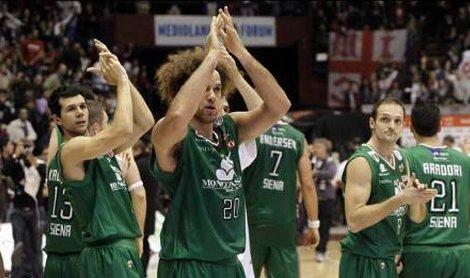 La Montepaschi Siena batte la Bennet Cantù per 88-71 e conquista la Coppa Italia
