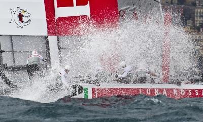 Luna Rossa-Piranha ha vinto l'ultima regata di flotta,  aggiudicandosi così la tappa napoletana dell'America's Cup nelle AC World Series
