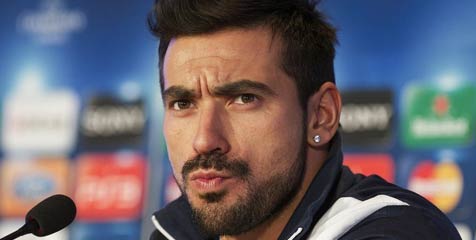 Ezequiel Lavezzi si è sottoposto ad ecografia in serata. Escluse lesioni, c'è una forte contrattura al quadricipite sinistro
