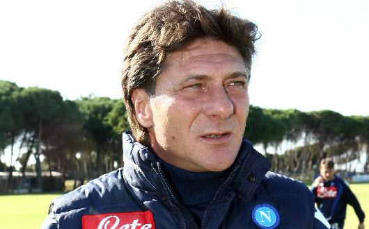 Walter Mazzarri, allenatore del Napoli, ha tenuto una conferenza stampa alla vigilia della trasferta di campionato in programma a Lecce

