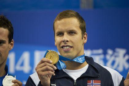 Il Campione del Mondo di nuoto, il ranista norvegese Alexander Dale Oen, 26 anni, è morto nel corso di un allenamento a Flagstaff in Arizona
