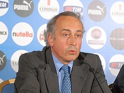 Giancarlo Abete ha annunciato che domani arriveranno i primi deferimenti relativi al calcioscommesse
