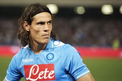 Edinson Cavani è stato protagonista, con Blerim Dzemaili e Salvatore Aronica, dell’evento organizzato dal Napoli al Vulcano Buono di Nola
