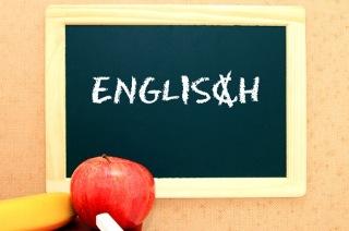 E' vero che per imparare l'inglese non è indispensabile viaggiare? Pare che films, telefilms e canzoni possano aiutarci nell' impresa
