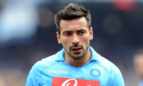 Ezequiel Lavezzi, attaccante argentino del Napoli, stamattina ha salutato i suoi fan attraverso la pagina del proprio profilo Twitter
