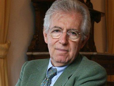 L'ennesimo scandalo legato al calcioscommesse ha provocato lo sfogo di Mario Monti, che ha auspicato la sospensione delle partite per due-tre anni
