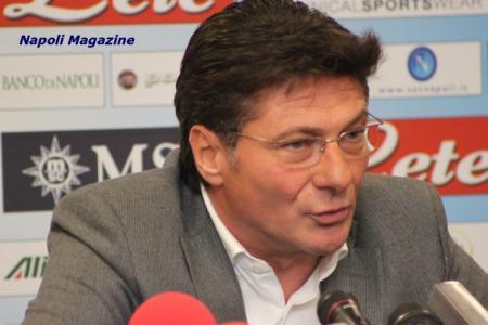 <p style="text-align: justify">"<em>Ci crediamo ancora</em>". Walter Mazzarri sollecitato sull'ultima gara di Serie A contro il Siena, si è detto fiducioso</p>
