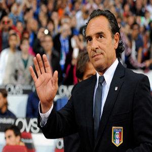 Terminato il campionato occhi puntanti sui campionati europei. La nazionale di Cesare Prandelli ha già iniziato la sua avventura
