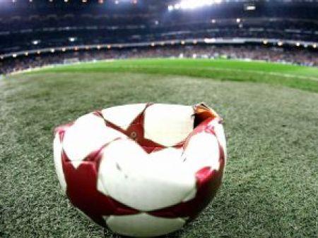 Slittano a lunedì le sentenze della Commissione Disciplinare sul processo sportivo relativo al calcioscommesse il cui dibattimento si è chiuso il 5 giugno
