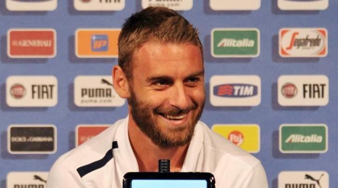 Daniele De Rossi ha tenuto una conferenza stampa a <strong>Casa Azzurri</strong>
