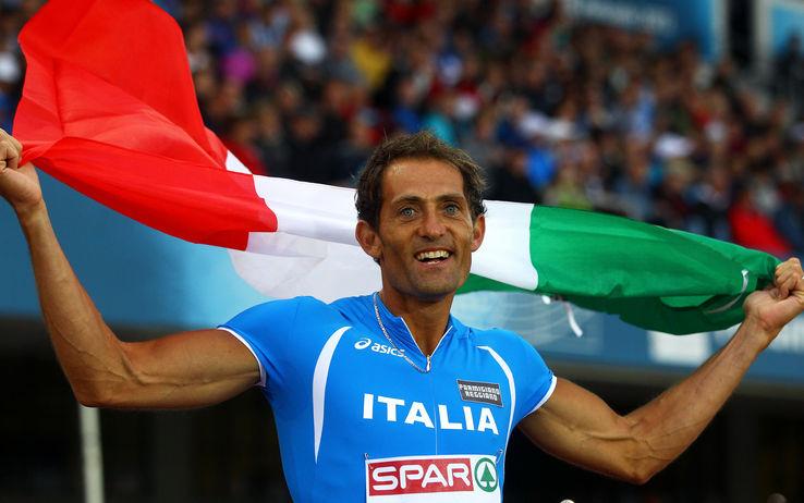 Seconda medaglia per l'atletica italiana agli Europei di Helsinki. Fabrizio Donato ha conquistato l'oro nel salto triplo
