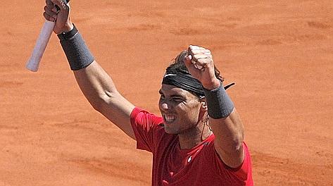 Rafael Nadal ha vinto il suo terzo Roland Garros consecutivo, il settimo della sua carriera. Battuto in finale Novak Djokovic per 6-4 6-3 2-6 7-5
