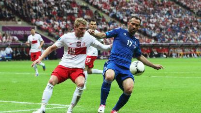 Iniziati ufficialmente gli Europei di calcio. Nell'incontro inaugurale, valevole per il gruppo A, finisce 1-1 tra i padroni di casa della Polonia e la Grecia
