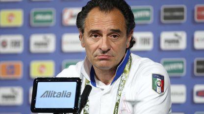 Do un bel voto a questa Italia. Merita un sette. Lo ha detto Cesare Prandelli, CT azzurro, all'indomani della qualificazione ai quarti di Euro 2012
