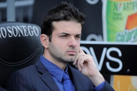 Con un comunicato sul proprio <strong>sito ufficiale,</strong> l’Inter ha reso noto che Andrea Stramaccioni<strong> </strong>sarà l’allenatore fino al 30 giugno 2015
