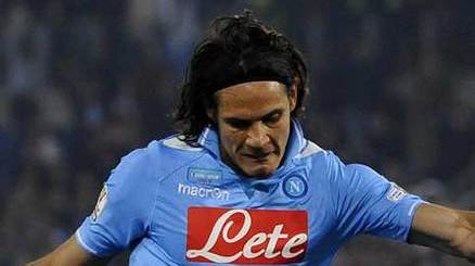 Edinson Cavani torna a parlare alla stampa uruguaiana: Il mio futuro è restare a Napoli, dove sto molto bene
