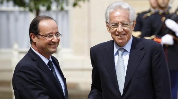 Mario Monti e Francois Hollande esprimono ottimismo sull'uscita dalla crisi
