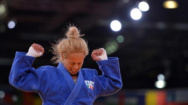 Sesta medaglia per l'Italia ai Giochi Olimpici di Londra 2012. Rosalba Forciniti ha conquistato il bronzo nel judo, categoria 52 kg
