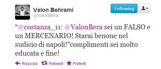 I tifosi della Fiorentina, tramite <strong>Twitter</strong>, insultano Valon Behrami “colpevole” di aver scelto di lasciare i colori viola per trasferirsi al Napoli
