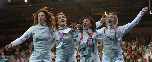 È un fioretto d'oro quello dell'Italia a squadre donne. Le azzurre hanno superato in finale la Russia con il punteggio di 45 a 31
