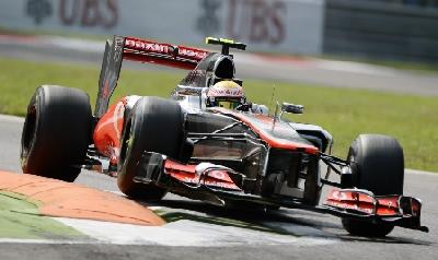 Lewis Hamilton ha vinto il Gran Premio d’Italia di Formula 1, a Monza. Il pilota della McLaren è rimasto al comando dal primo all’ultimo giro
