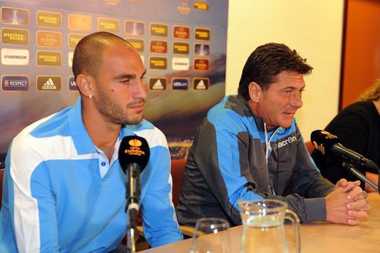 Walter Mazzarri e Paolo Cannavaro hanno parlato in conferenza stampa alla vigilia della sfida con il Psv Eindhoven

