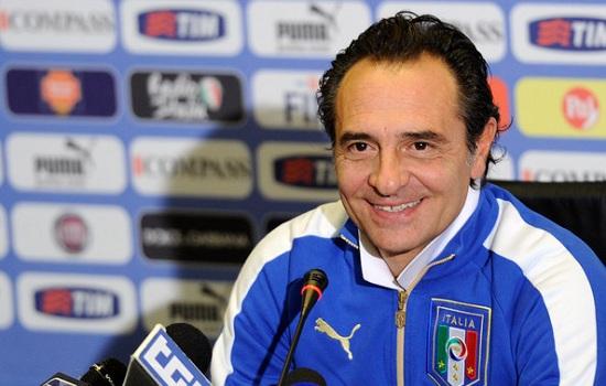 Cesare Prandelli ha parlato a Coverciano all'indomani della vittoria per 3-1 in Armenia
