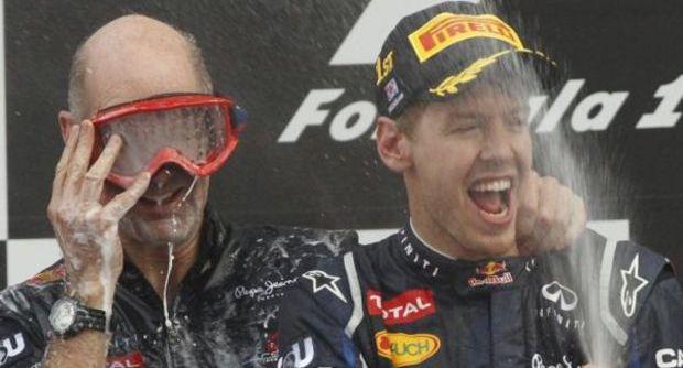 Sebastian Vettel domina dall'inizio alla fine il Gp di Corea, conquistando la sua terza vittoria di fila e scavalcando Fernando Alonso, terzo dietro a Mark Webber
