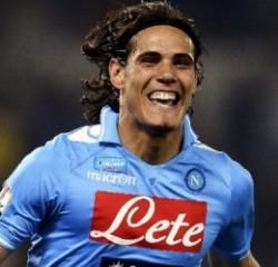 I tifosi del Napoli sperano che il loro bomber Cavani  torni a segnare 