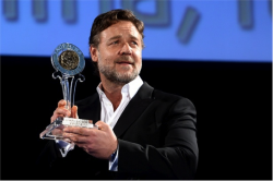 Russell  Crowe si aggiudica il Taormina Arte. 59esima edizione del Taormina Film Festival
