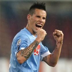 Il capitano Marek Hamsik vuole guidare i suoi alla vittoria contro la Roma