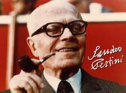 Alessandro Pertini detto Sandro è stato un politico, giornalista e partigiano italiano. Fu il settimo presidente della Repubblica Italiana, in carica dal 1978 al 1985, il secondo socialista a ricoprire la carica