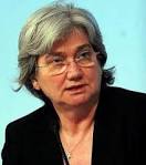 Rosy Bindi, all'anagrafe Maria Rosaria Bindi, è una politica italiana, dal 22 ottobre 2013 presidente della Commissione parlamentare antimafia. Wikipedia